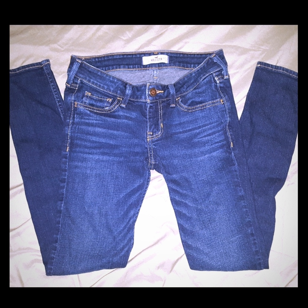 Hollister Skinny Low Rise (Size 1)